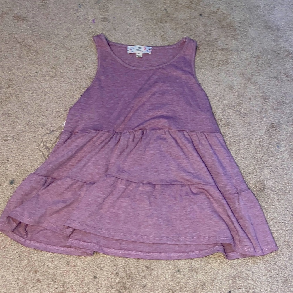 Pink republic tank top Flowey